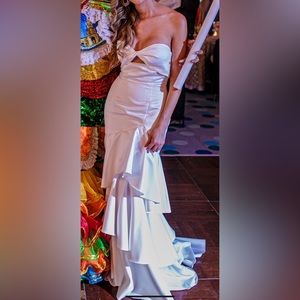 Bride or party dress